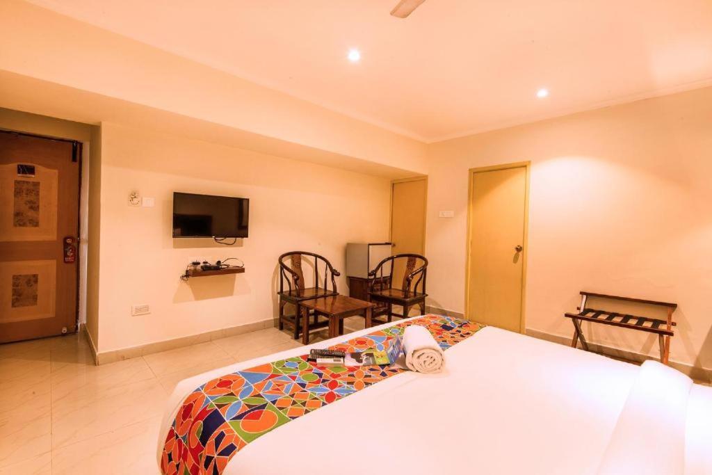 Blossoms Hotel & Service Apartments Chennai Ngoại thất bức ảnh